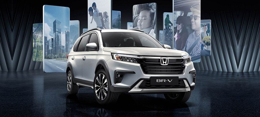 honda surabaya luncurkan Program akhir tahun 2023 dapatkan mobil kesayangan anda sebelum stok rakitan 2023 habis 